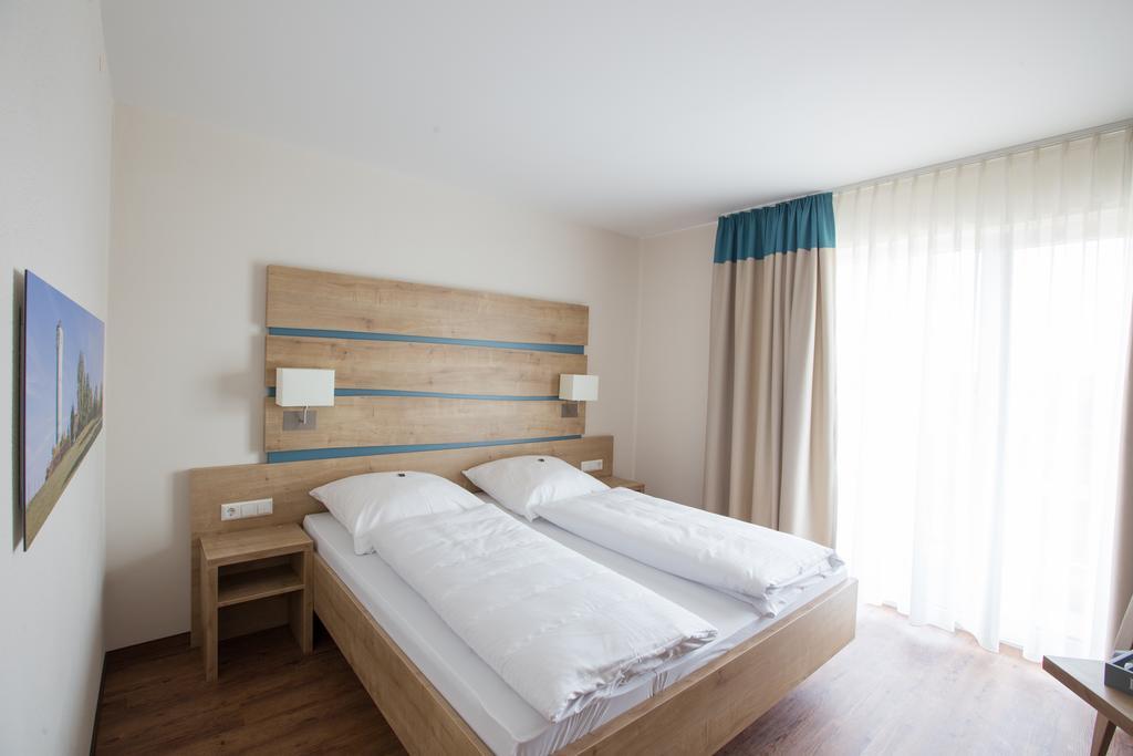Sonnenhalde Landgasthof Bieg Neuler Room photo